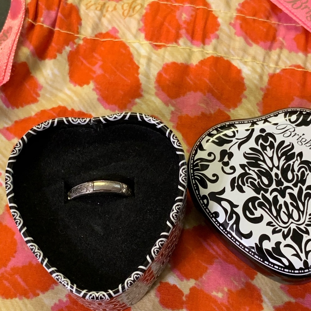 Brighton ring